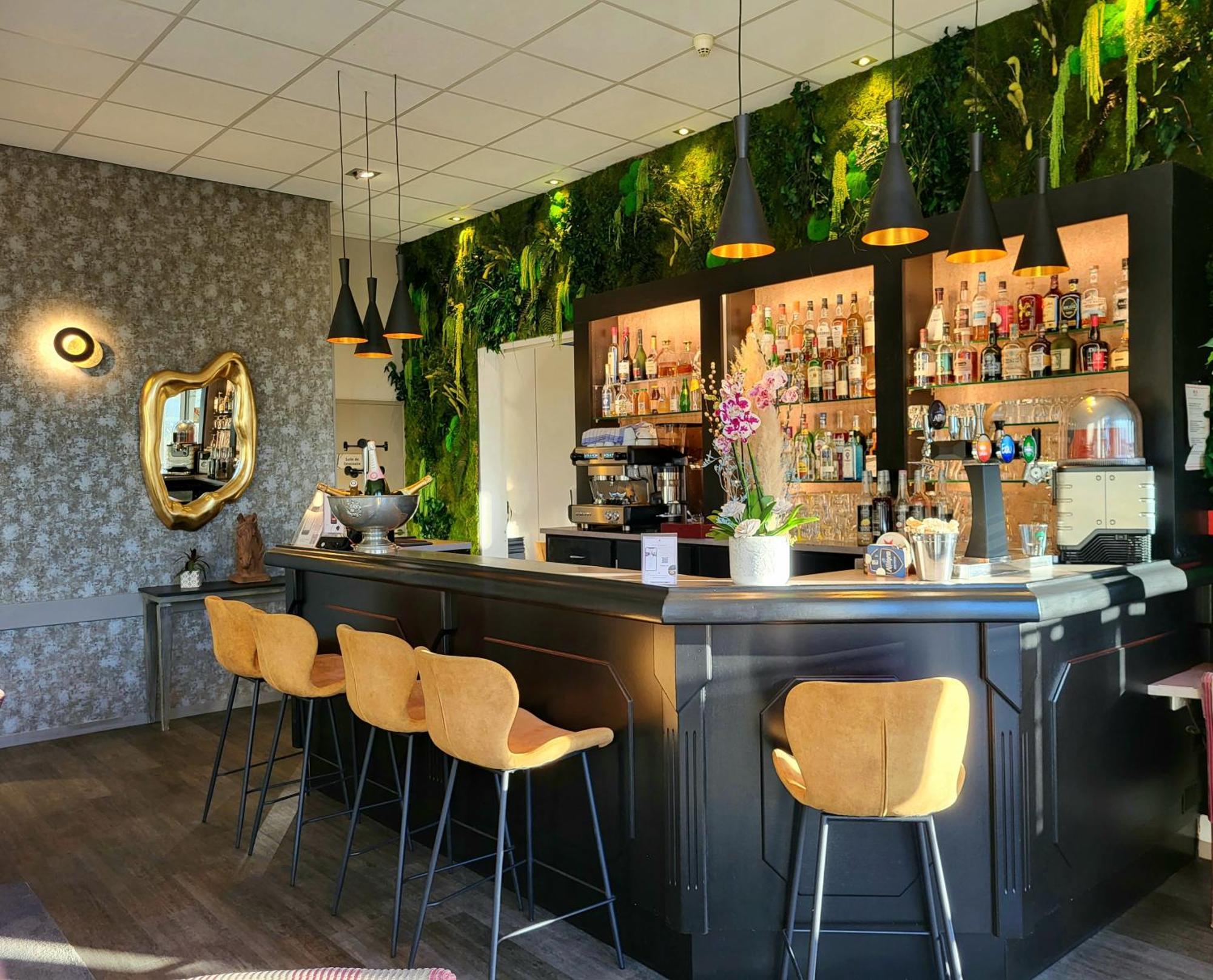 Hotel Restaurant Du Parc Saumur Logis Elegance Exteriör bild